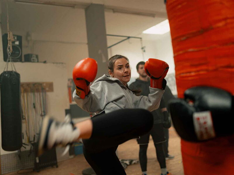 IAF: Boxschwester Tod-52