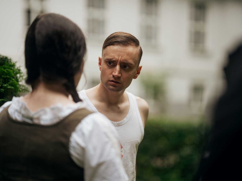 IAF: Szenenbild: Kartoffelmädchen